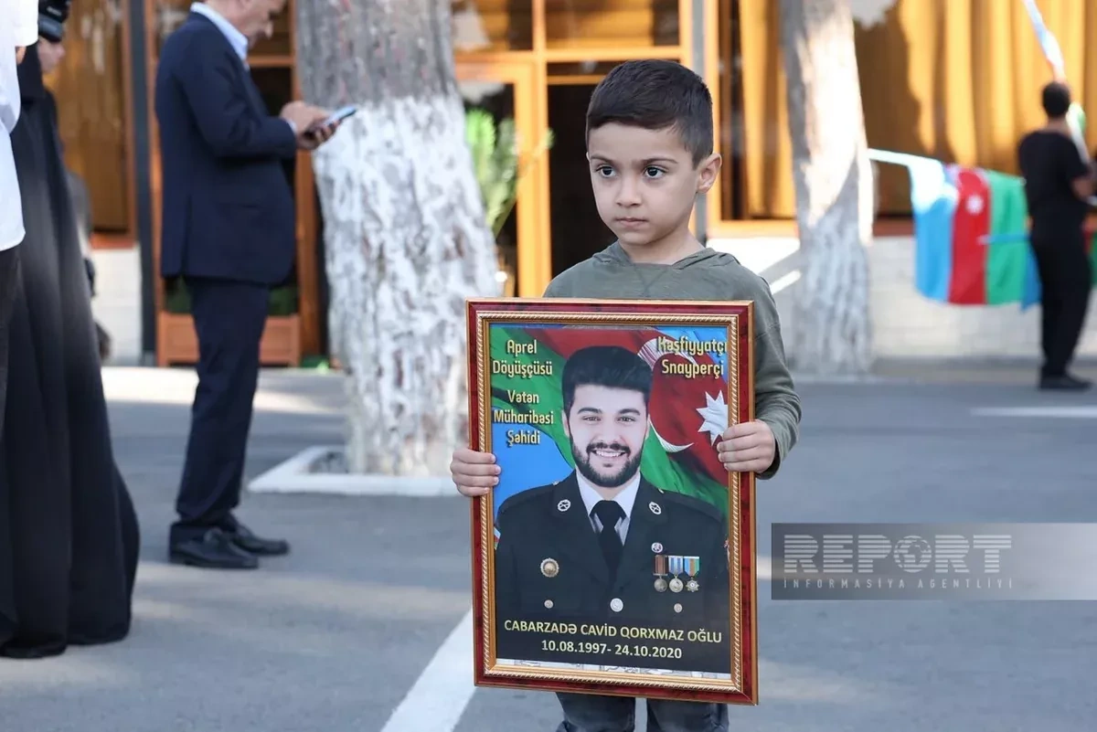 Public figures honor fallen heroes on Azerbaijan’s Remembrance Day PHOTO