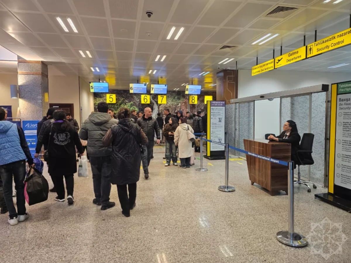 Azerbaijan airlines resumes flights to Nakhchivan PHOTO