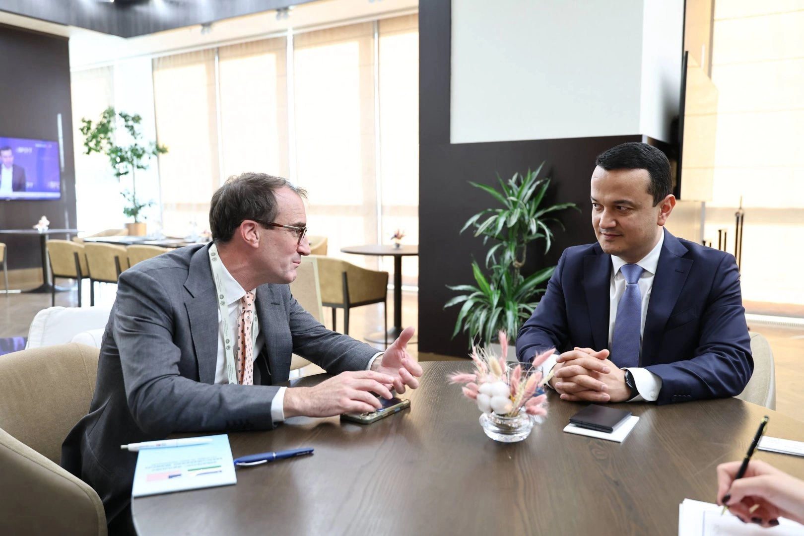Uzbekistan, Bluestone Investment Bank discuss capital market development