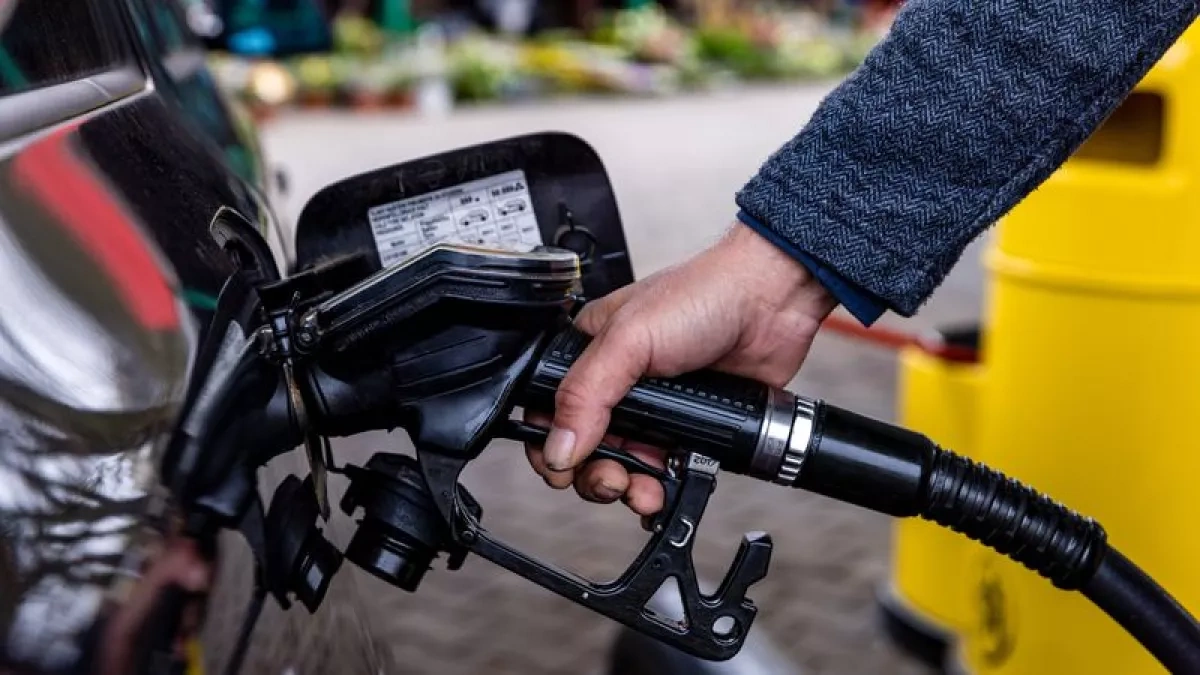 German auto club calls for scrapping noon fuel price rule
