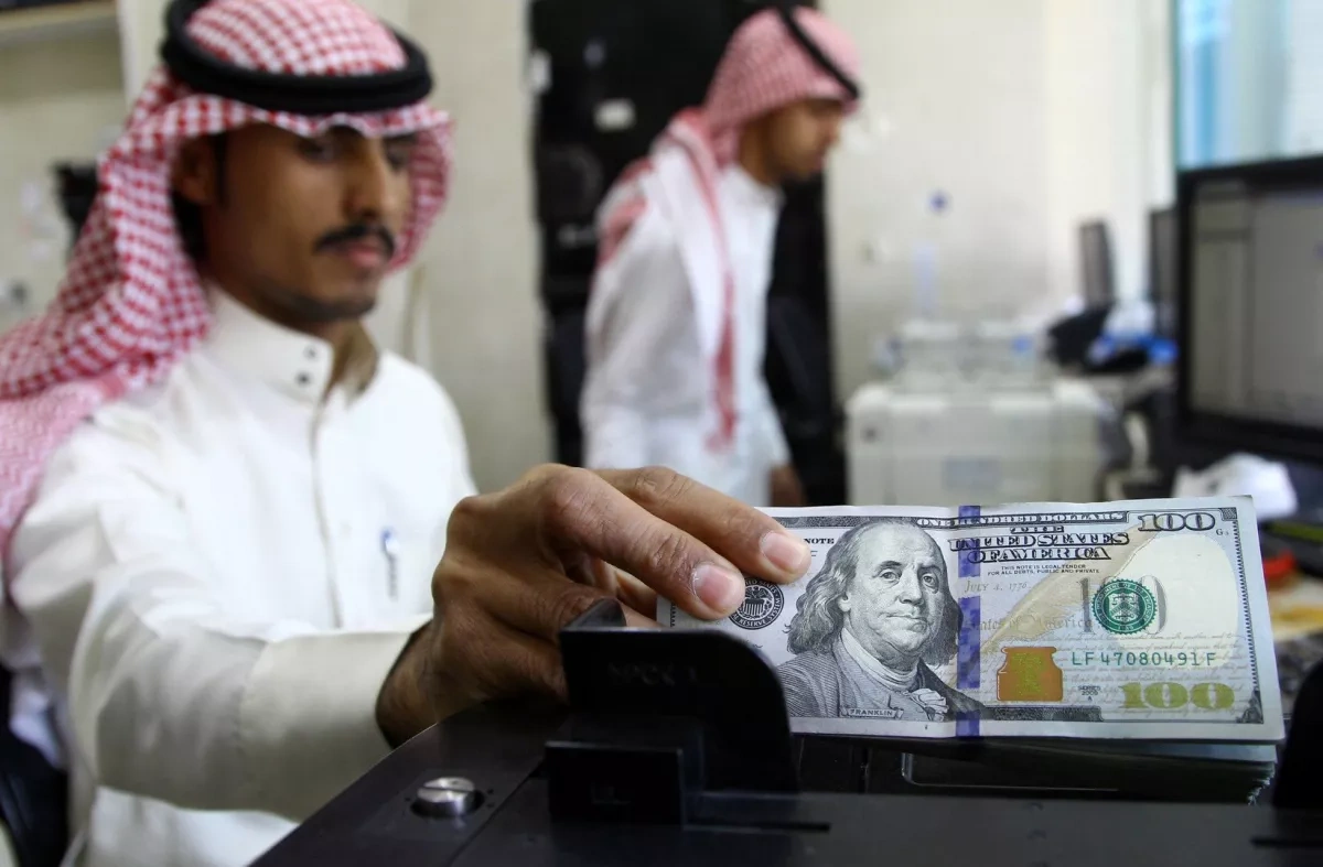 Iran-linked money changers detained as UAE tightens security measures