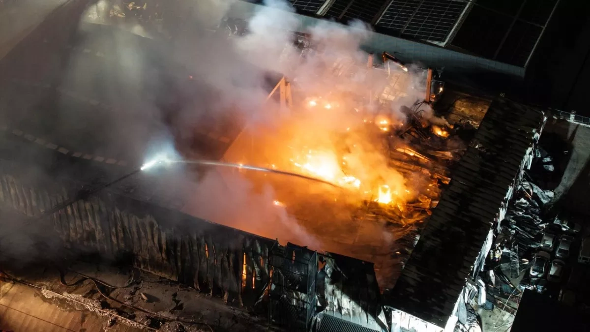 Türkiye: Fire engulfs pharmaceutical factory in Ankara PHOTO