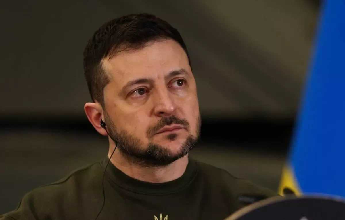 Ukrainian leader hints at possible delay of Russia talks amid US–Iran tensions