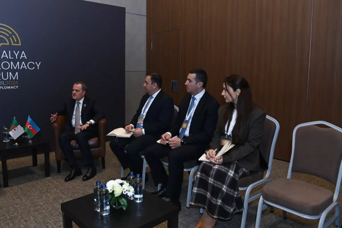 Azerbaijan, Algeria FMs underline importance of de-escalation in Middle East PHOTO