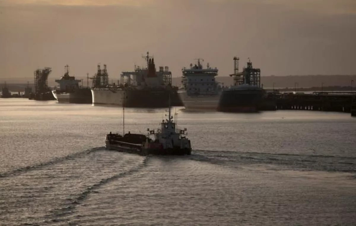 Media: Iran increases oil shipments through Strait of Hormuz