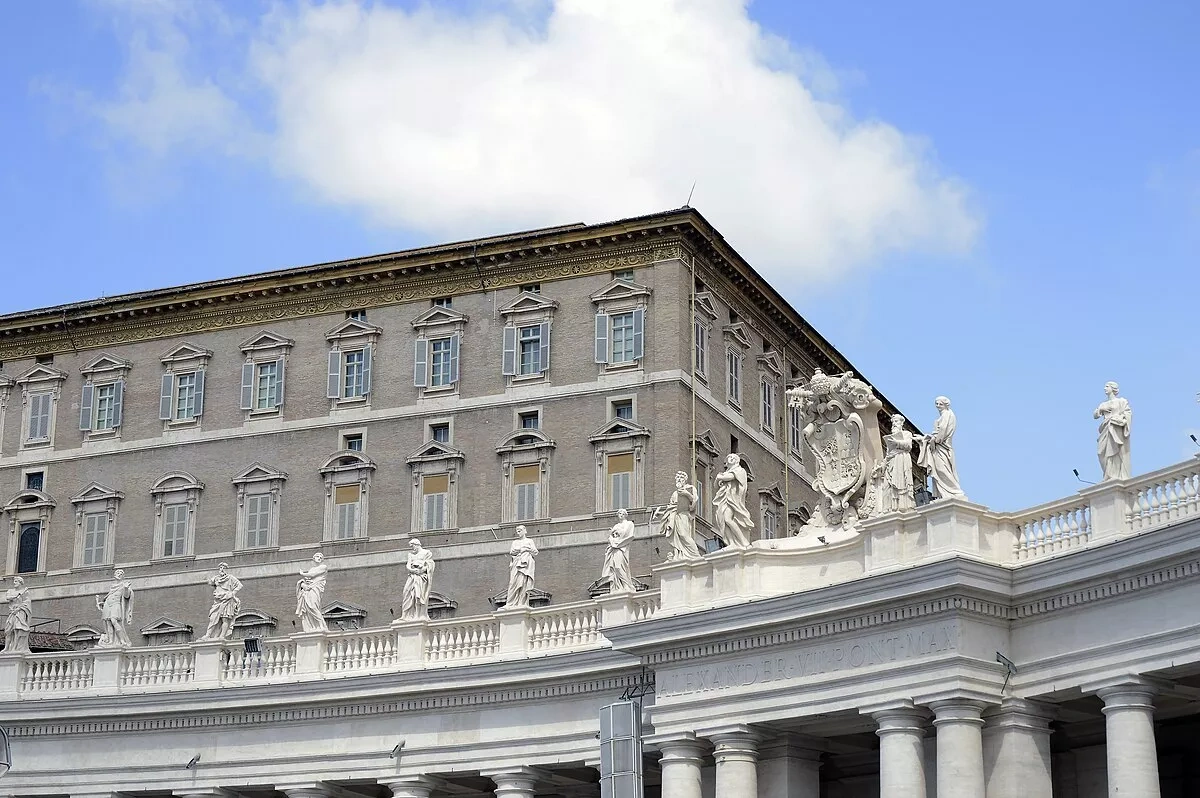 WP: Vatican pleads for Maduro’s exit before US raid
