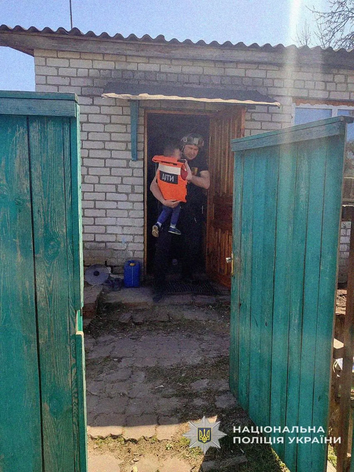 Ukraine orders mandatory evacuation from 14 border villages over daily shelling PHOTO