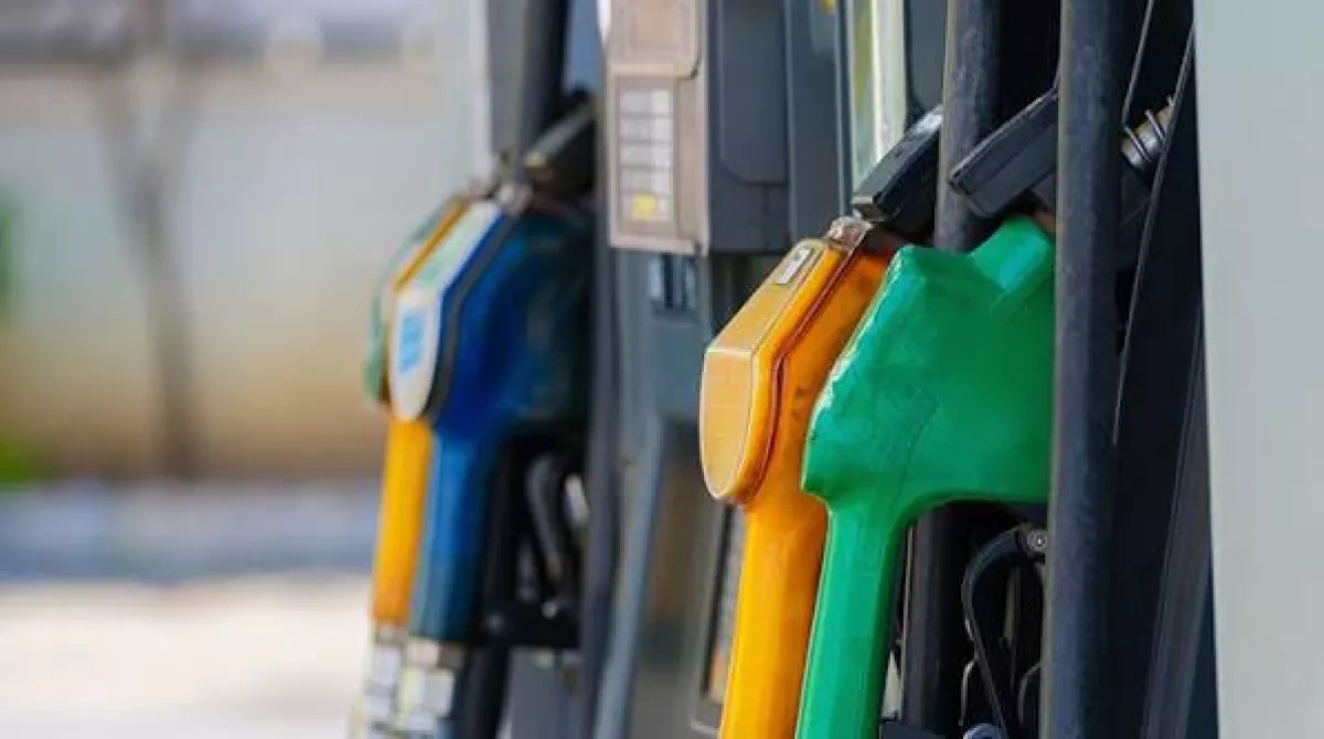 Fuel prices soar to record levels in Slovakia