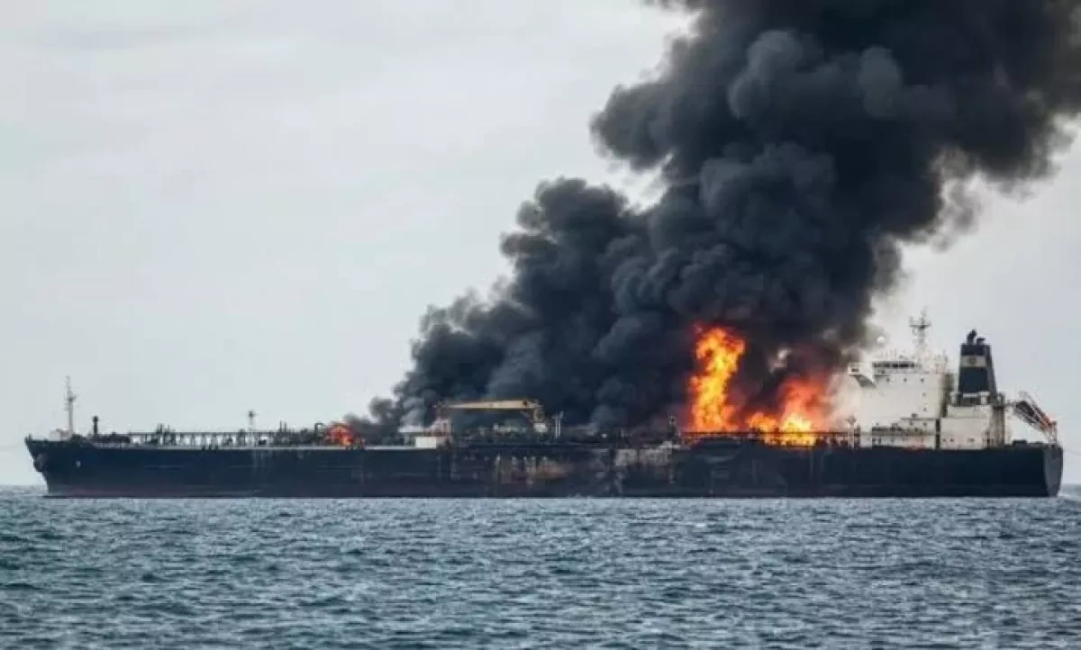 UKMTO: Vessel hit by projectile while transiting Strait of Hormuz