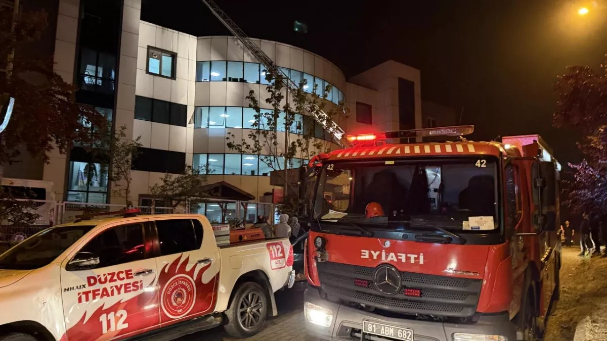 Fire erupts at nursing home in Türkiye’s Düzce, 25 evacuated PHOTO