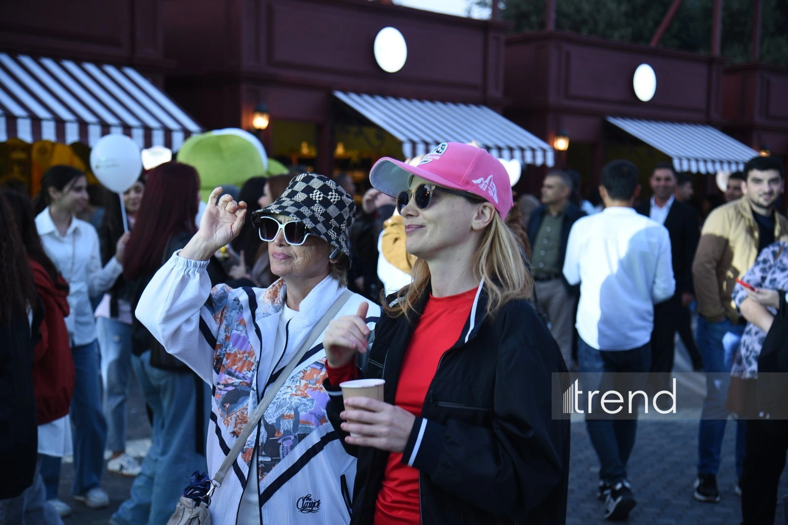 Baku Olive Festival kicks off with three days of food, traditions and concerts (PHOTO)