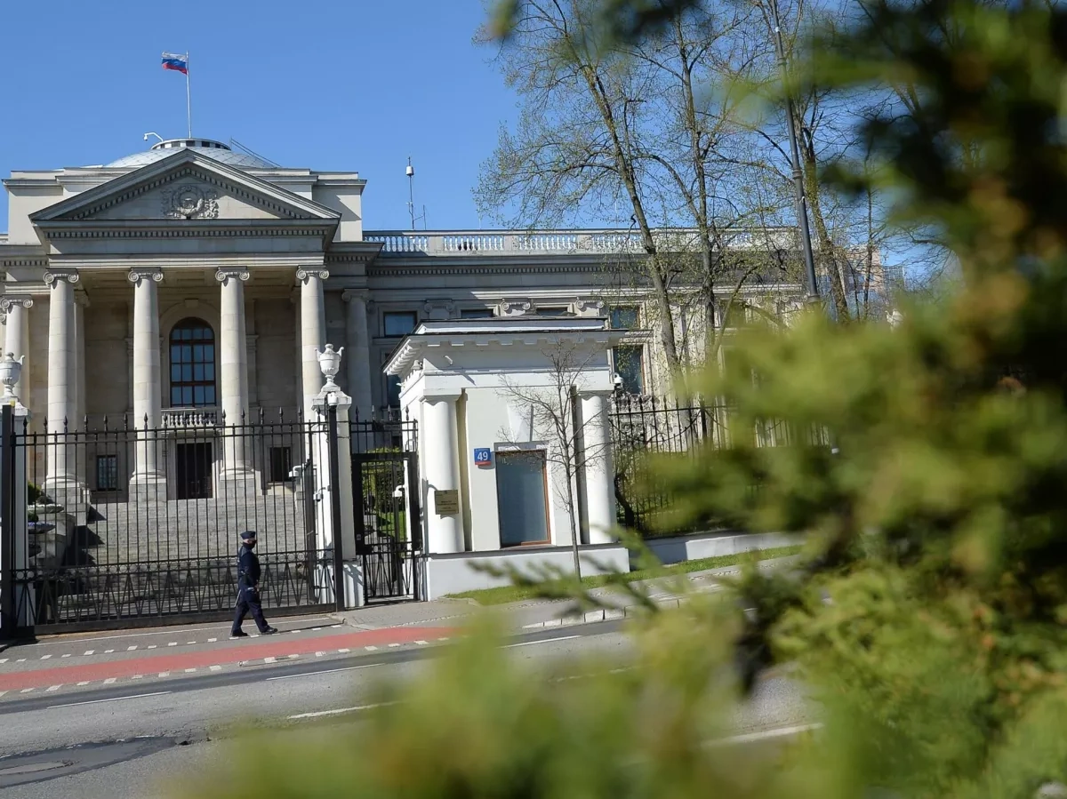 Russian embassy: Poland declares non-biometric passports invalid for travel