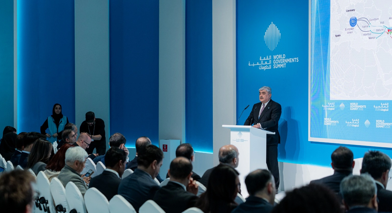 Azerbaijan reveals latest figures on its logistic opportunities in Dubai (PHOTO)