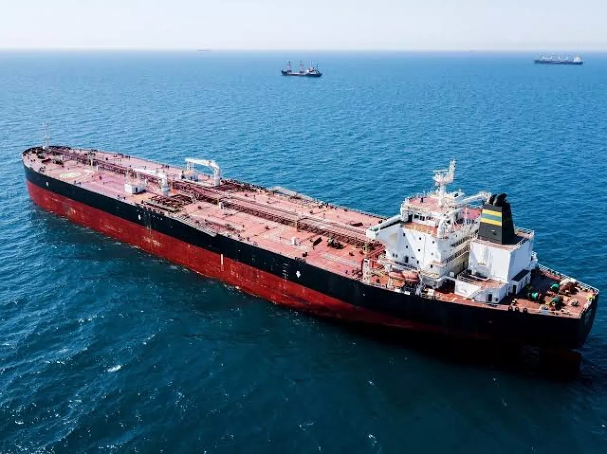 Oman ramps up oil spill response after tanker runs aground