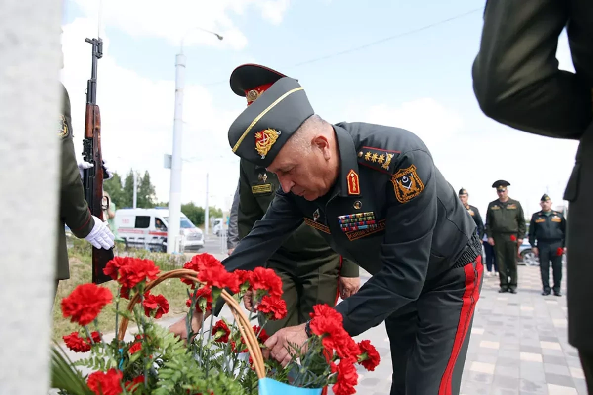 Azerbaijani army chief visits military infrastructure sites in Belarus PHOTO