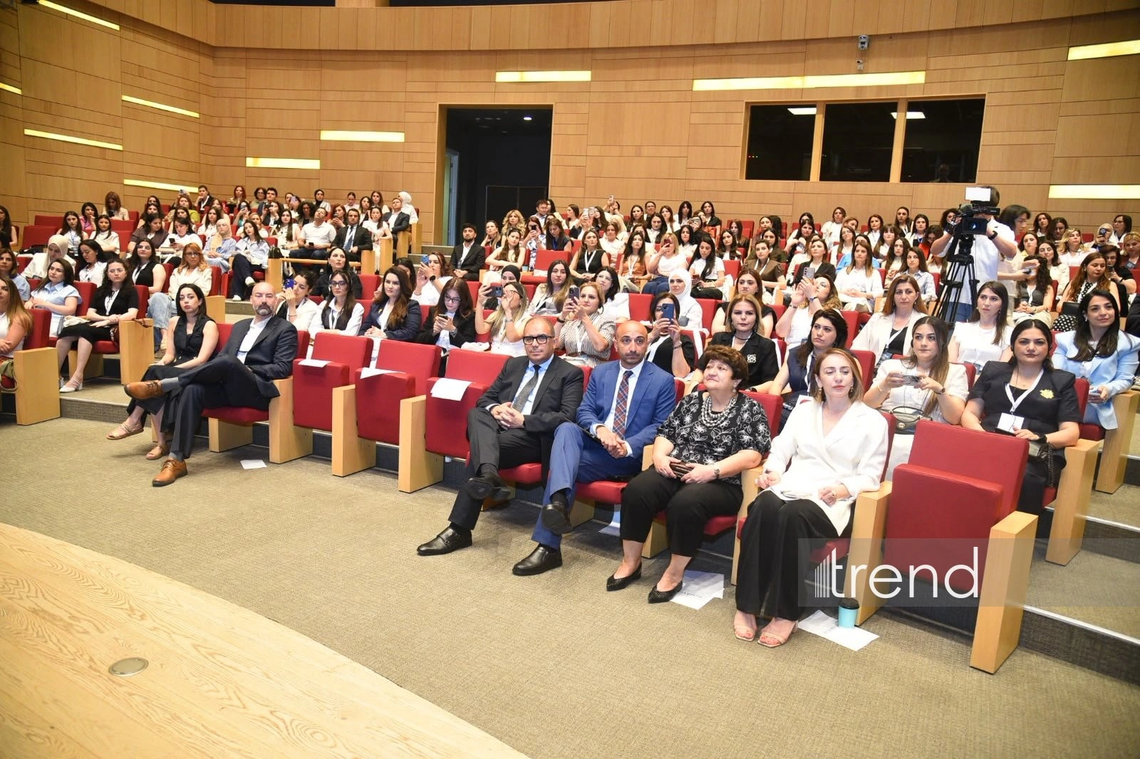Baku hosts 9th ADA International Educational Conference (PHOTO)