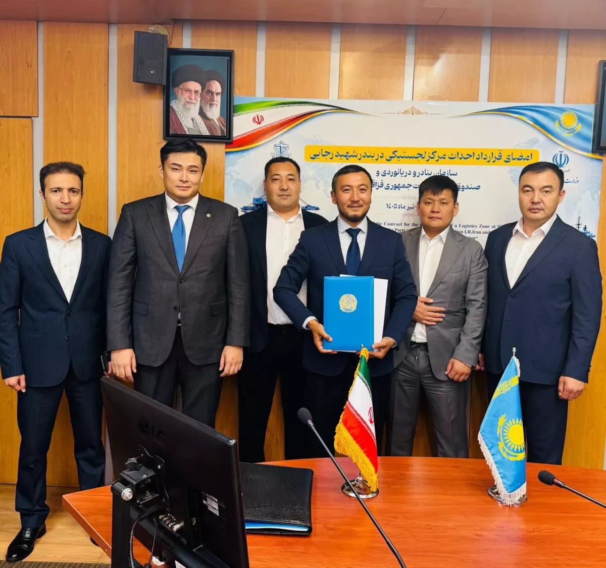 Kazakhstan to build terminal at Iran’s Bandar Abbas port