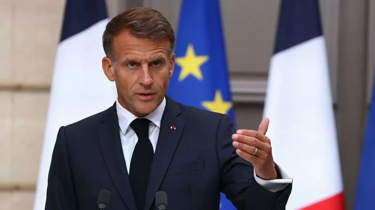 Macron: Paris to not leave Russian hybrid attacks without response