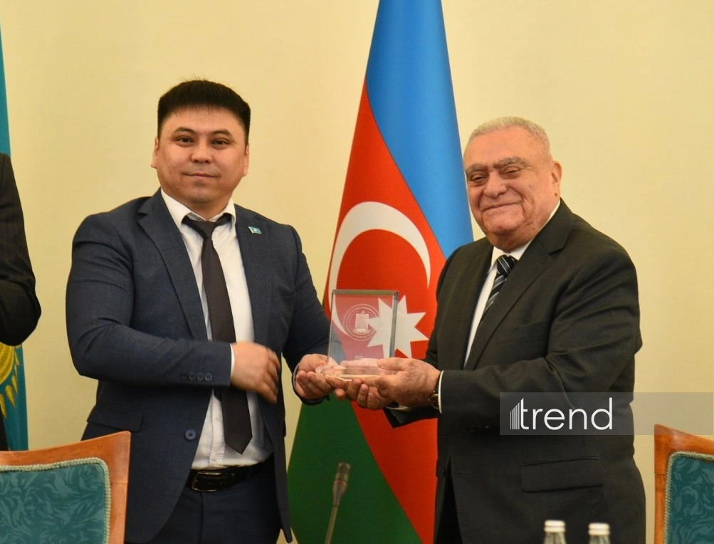 Azerbaijan's Academy of Public Administration offers Kazakh officials internships (PHOTO)