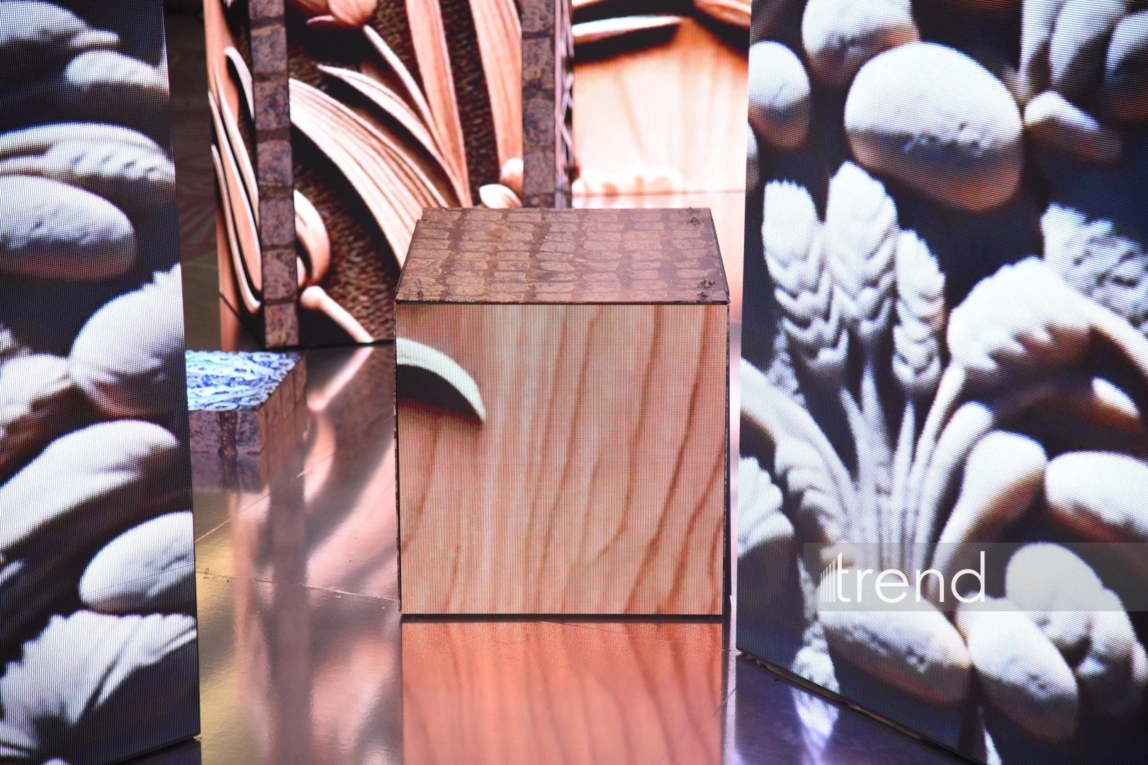 Artful pavilions and jazzy exhibits flag opening of OIC Cultural Festival in Baku (PHOTOS)