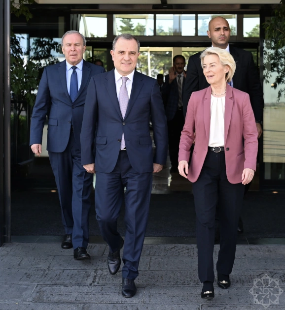 European Commission President concludes visit to Azerbaijan (PHOTO)