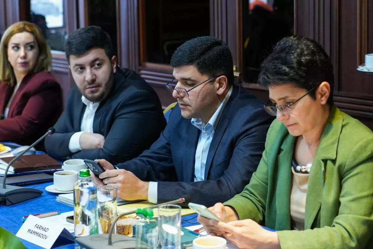 Azerbaijani delegation takes part in roundtable in Armenia PHOTO