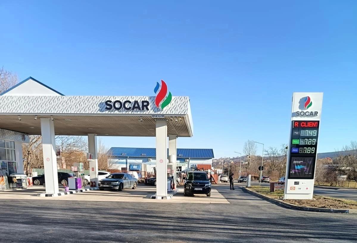 Azerbaijan's SOCAR opens three new fuel stations in Romania (PHOTO)