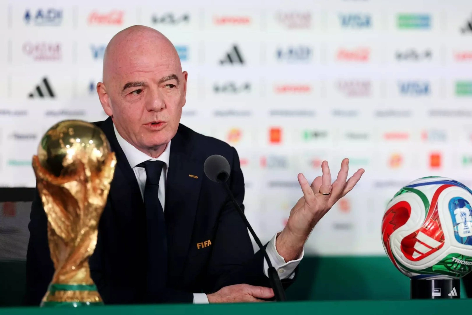 FIFA President arrives in Baku