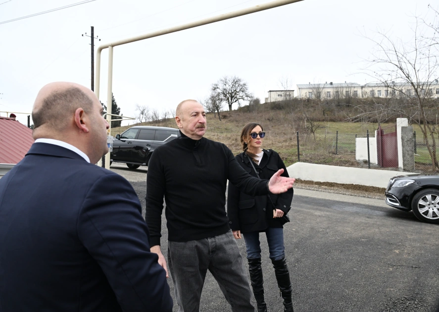 President Ilham Aliyev, First Lady Mehriban Aliyeva inspect restoration of individual houses and infrastructure in Khanoba village of Khojavend (PHOTO)