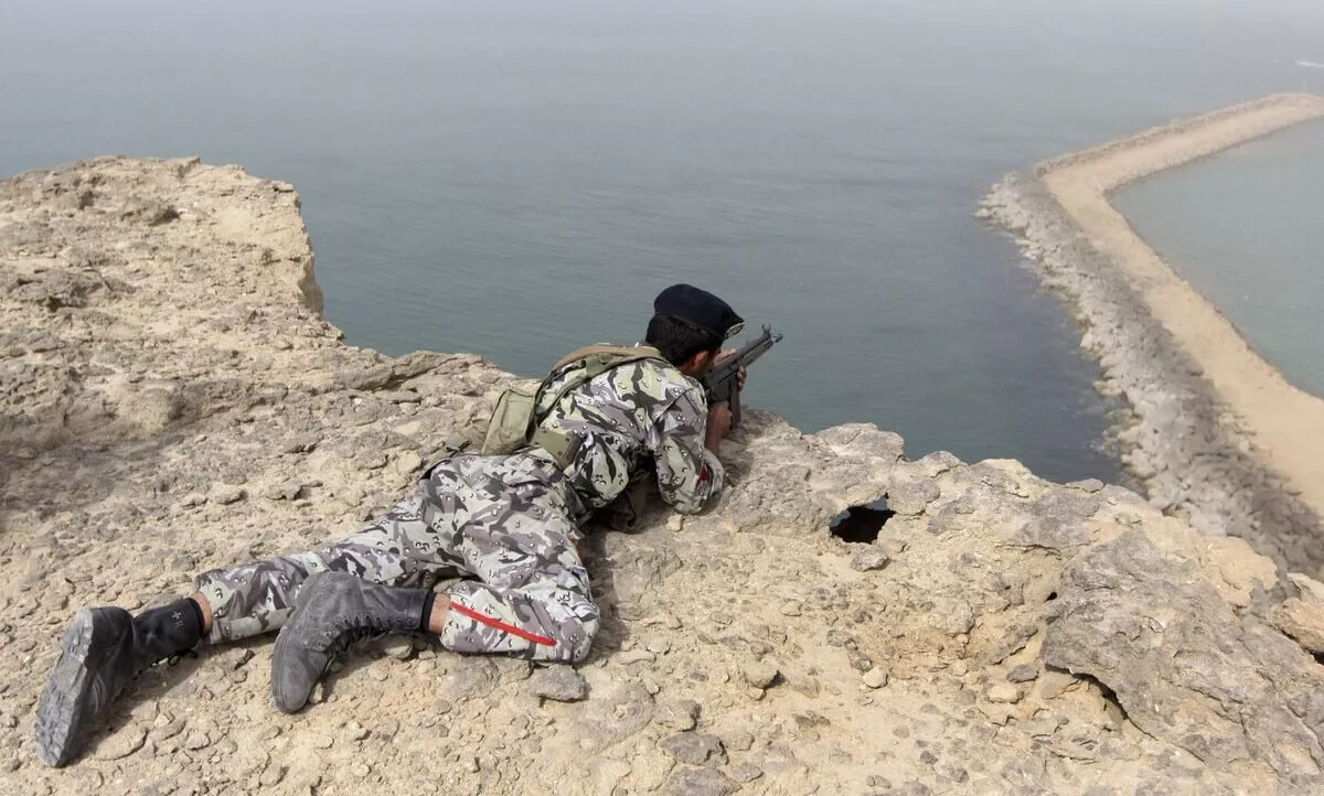 Iranian lawmaker warns: Control over Strait of Hormuz or return to war
