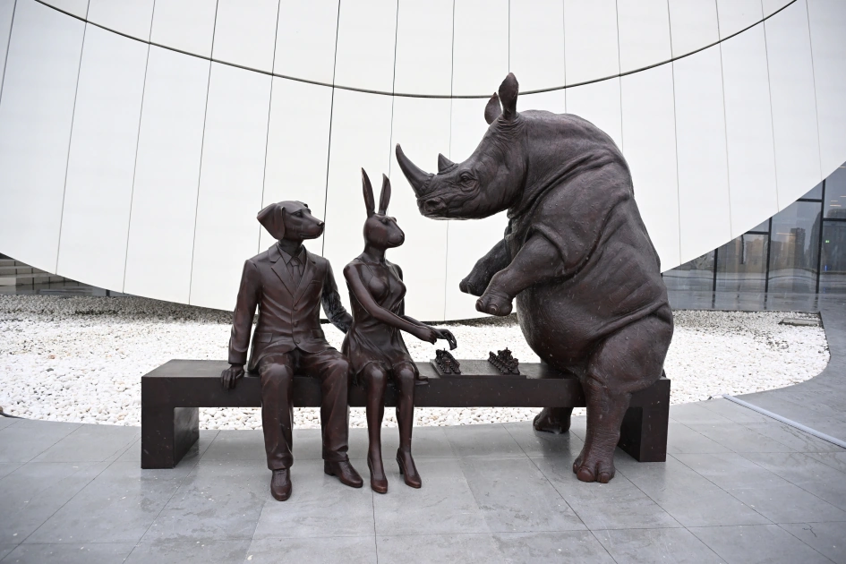 Heydar Aliyev Center hosts 'Superheroes of Wildlife' exhibition (PHOTO/VIDEO)