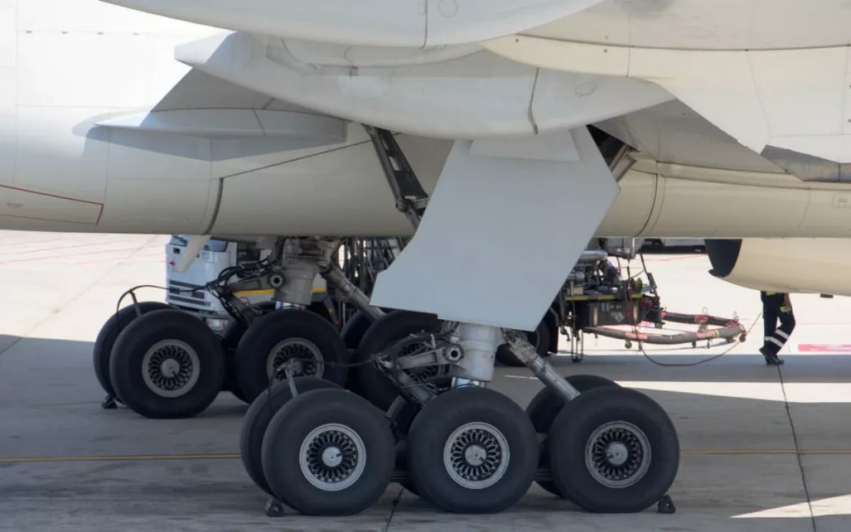 Body found in aircraft landing gear compartment in Malaysia