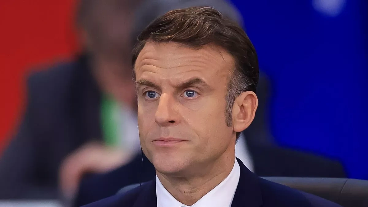 French MP slams Macron over singing appearance, tells him to focus on economy