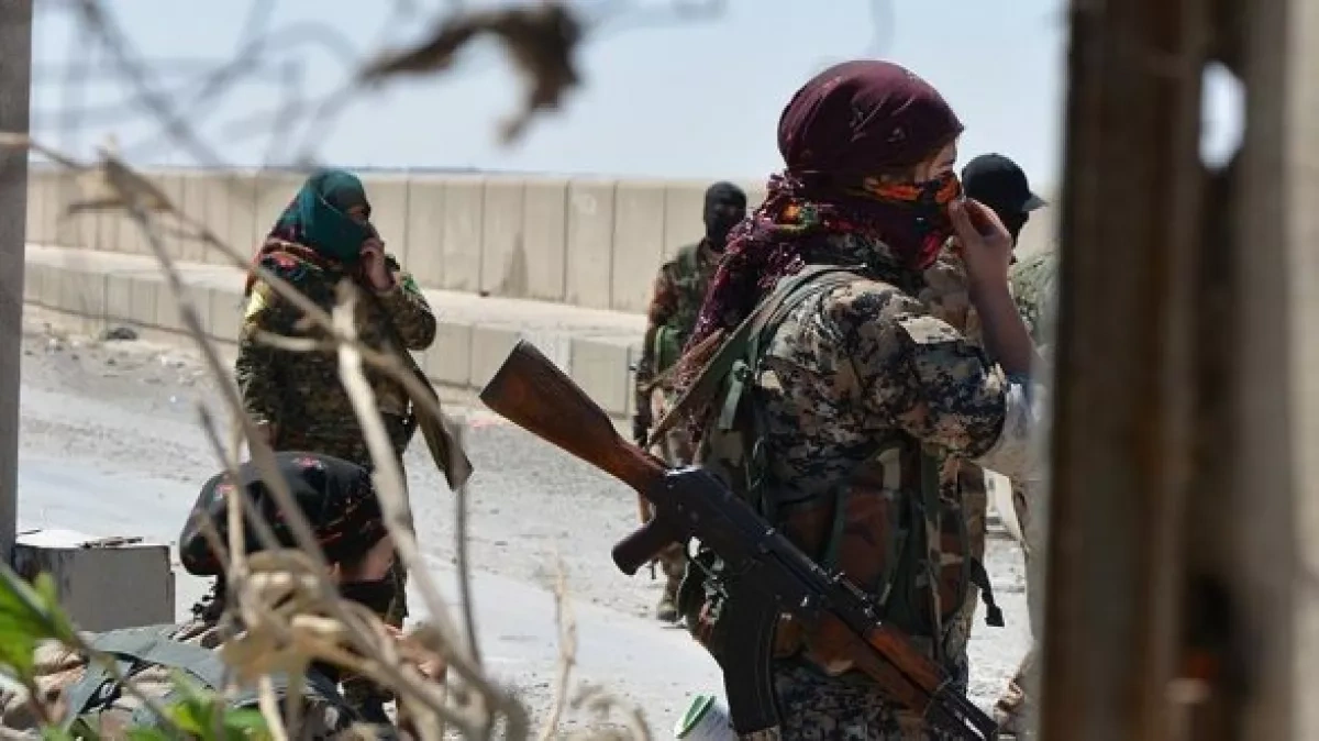 Tensions rise near Turkish border as SDF supporters gather in northern Syria VIDEO