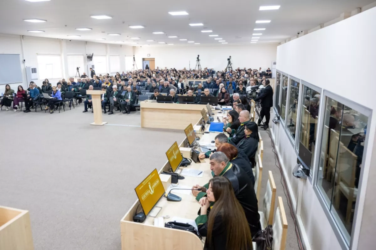 Mnatsakanyan rejects prosecution claims as final statements continue in Baku court PHOTO