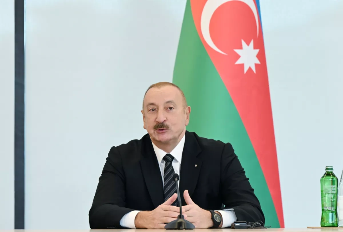 Azerbaijani president expresses solidarity with Venezuela after devastating quake