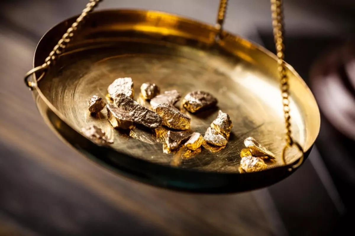 Gold prices hit new record above $4,400 per troy ounce