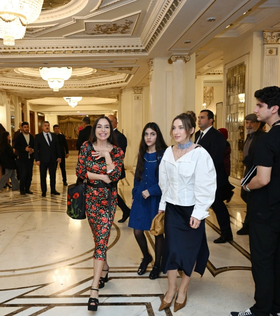 First Vice-President Mehriban Aliyeva attended performance of “The Seagull” (PHOTO)
