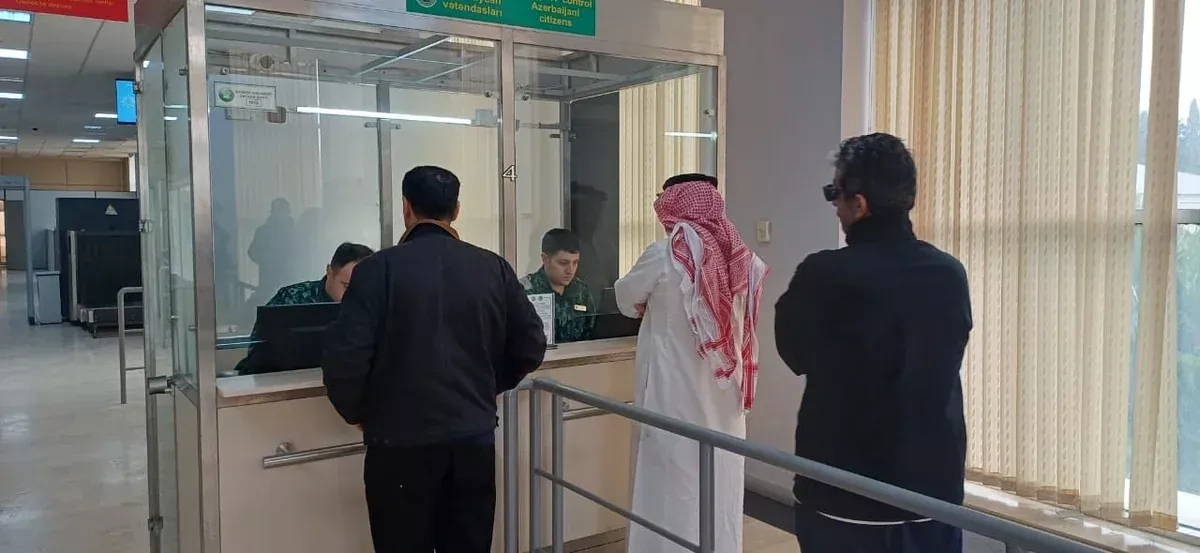 Azerbaijan evacuates Saudi, Qatari, Pakistani, Bangladeshi, Tajik nationals from Iran PHOTO / UPDATED