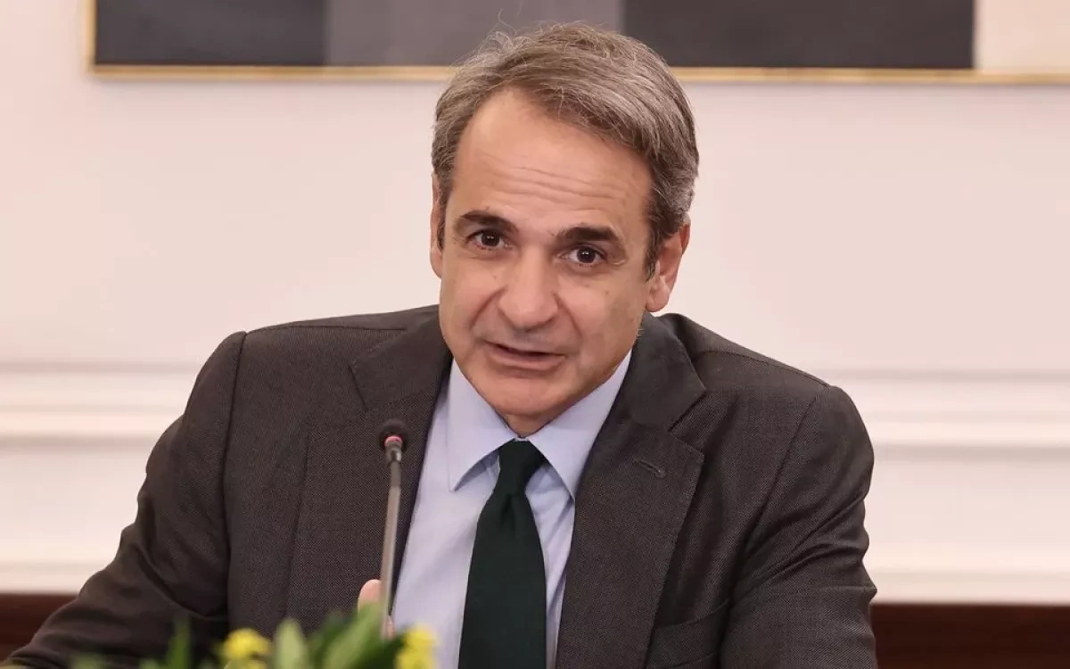 Greek PM: Citizens support higher defence spending