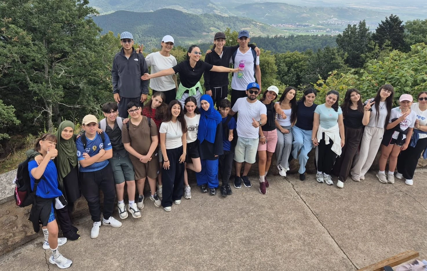 VIII Twinned Karabakh Schools Summer Camp engaging martyrs' children wraps up (PHOTO)