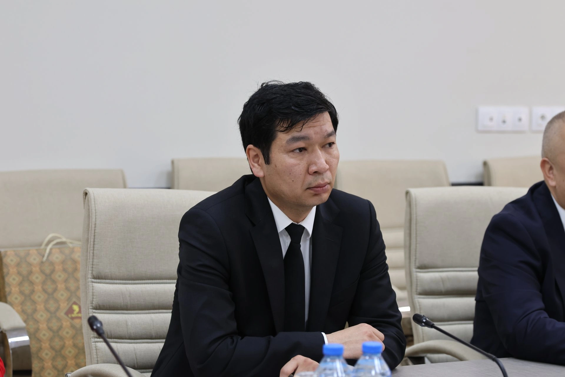 Azerbaijan and Kazakhstan discuss new opportunities in media partnership (PHOTO)