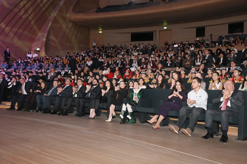 Heydar Aliyev Foundation VP Leyla Aliyeva and Alena Aliyeva attend awarding ceremony of Children’s Art Contest (PHOTO)