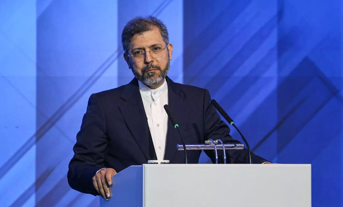 Iran condemns Israeli strikes in Lebanon as “grave violation” of ceasefire