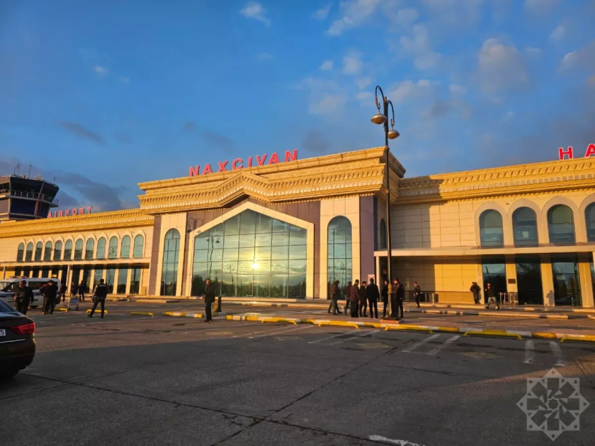 Azerbaijan airlines resumes flights to Nakhchivan PHOTO