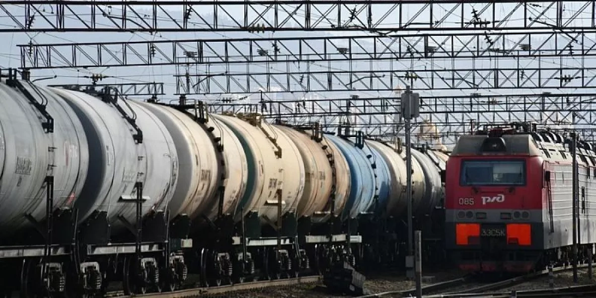 Belarus gasoline imports to Russia surge to record levels