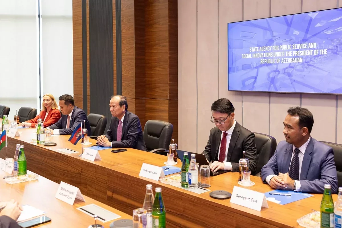 Cambodia looks to adopt Azerbaijan's ASAN Xidmət model PHOTO