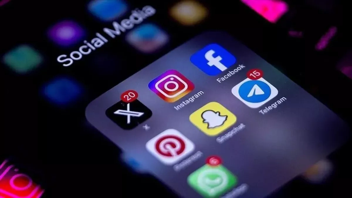 Most Americans want tougher government oversight of social media