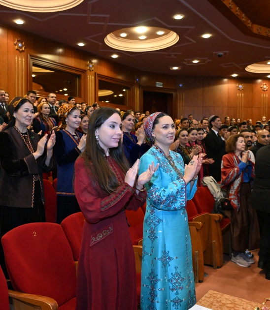 Leyla Aliyeva watches concert of State Symphony Orchestra of Turkmenistan in Ashgabat (PHOTO)
