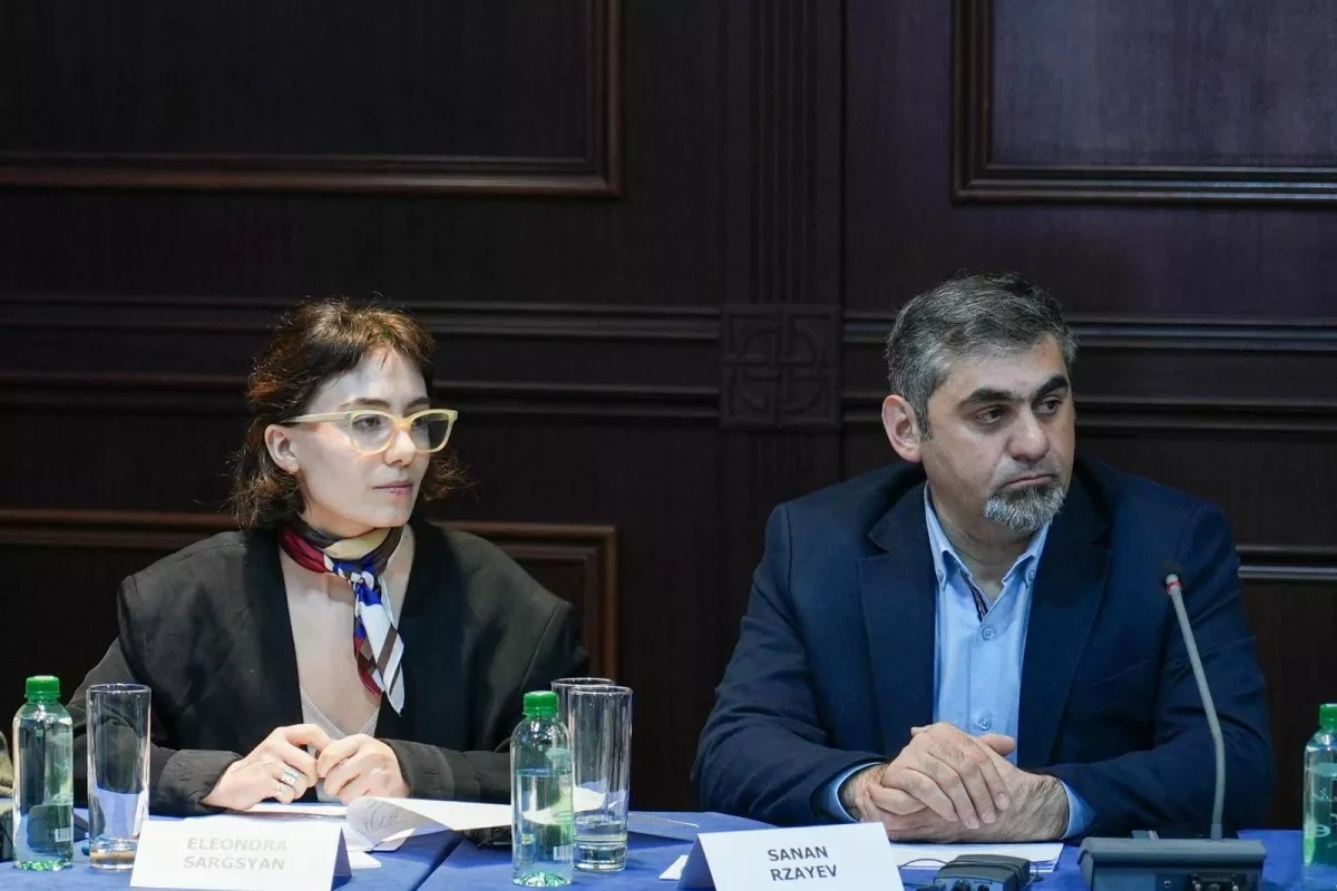 Azerbaijani delegation takes part in roundtable in Armenia PHOTO